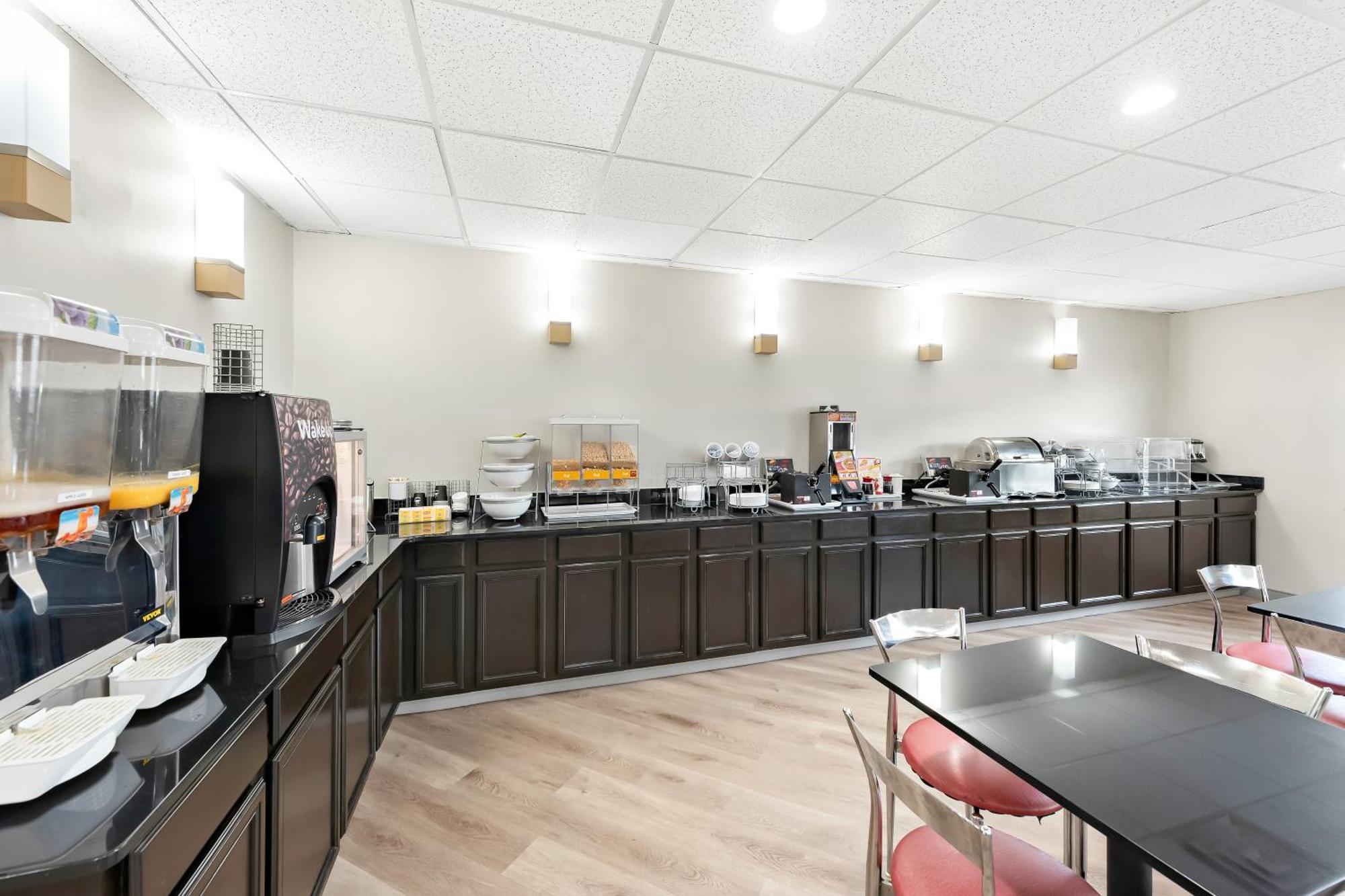 Comfort Suites Колумбус Экстерьер фото