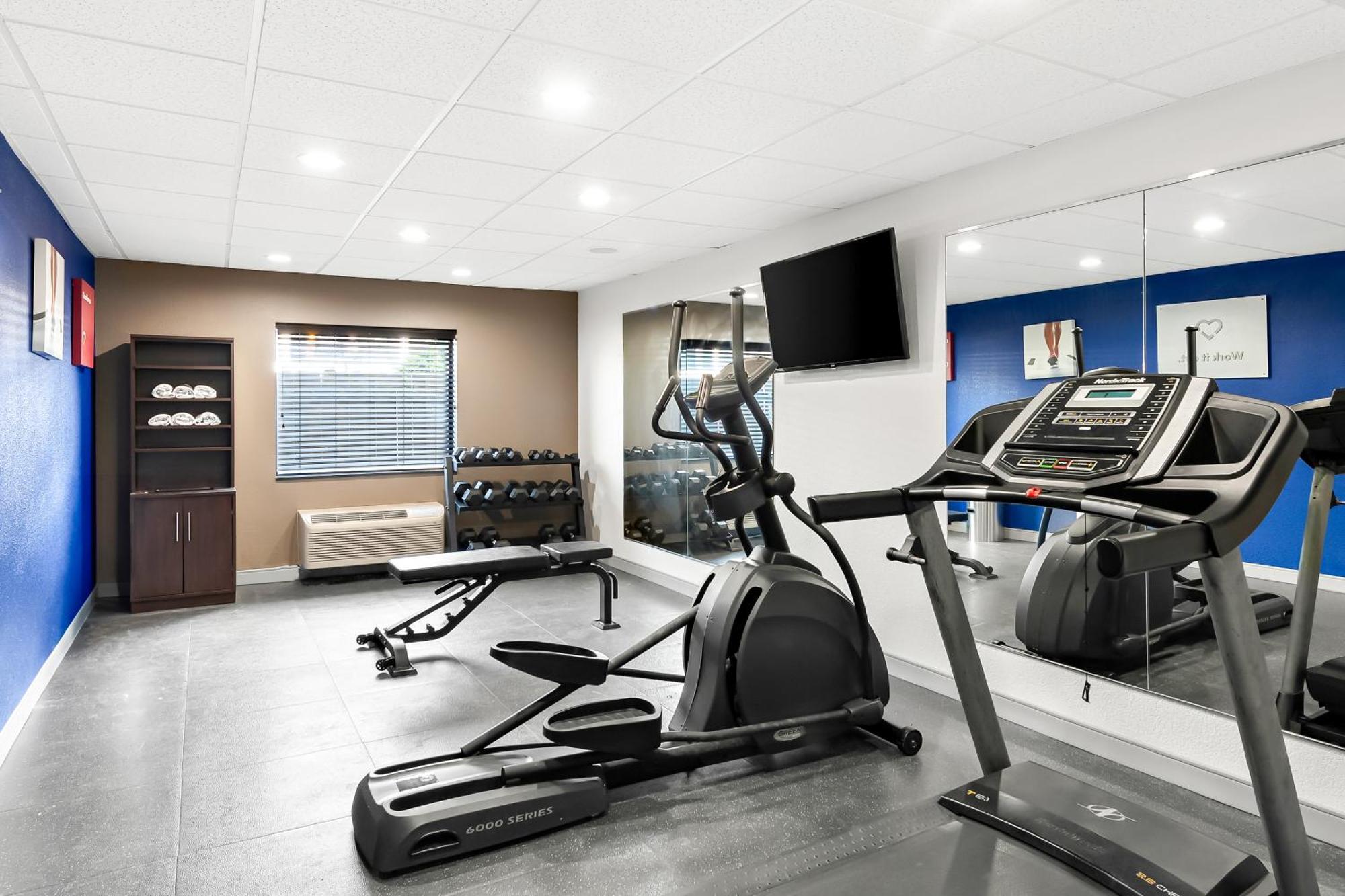 Comfort Suites Колумбус Экстерьер фото
