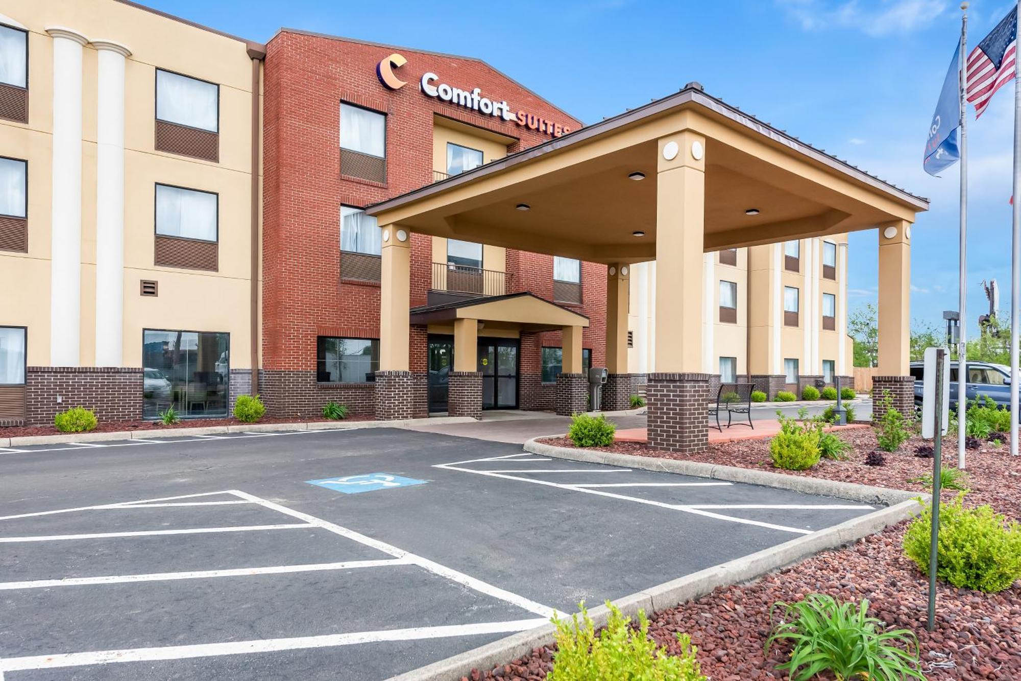 Comfort Suites Колумбус Экстерьер фото