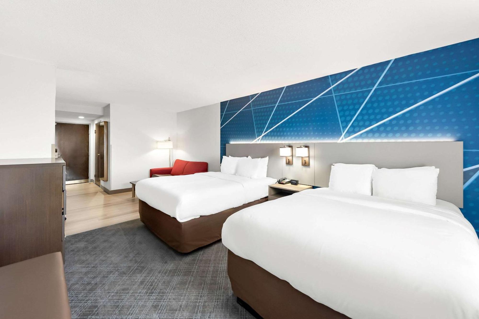 Comfort Suites Колумбус Экстерьер фото