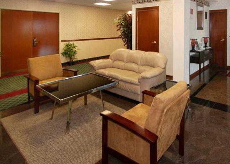 Comfort Suites Колумбус Интерьер фото
